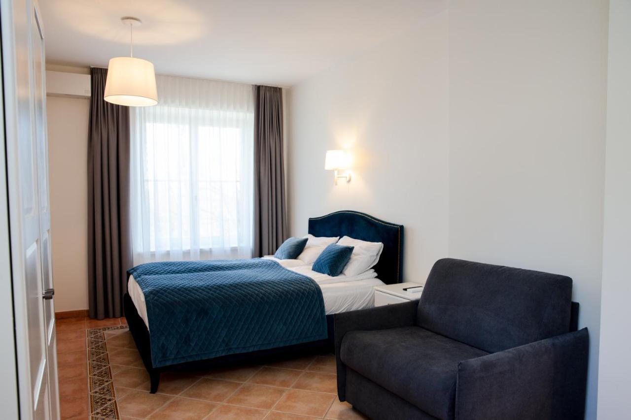Hotel Dvi Nidos Esterno foto