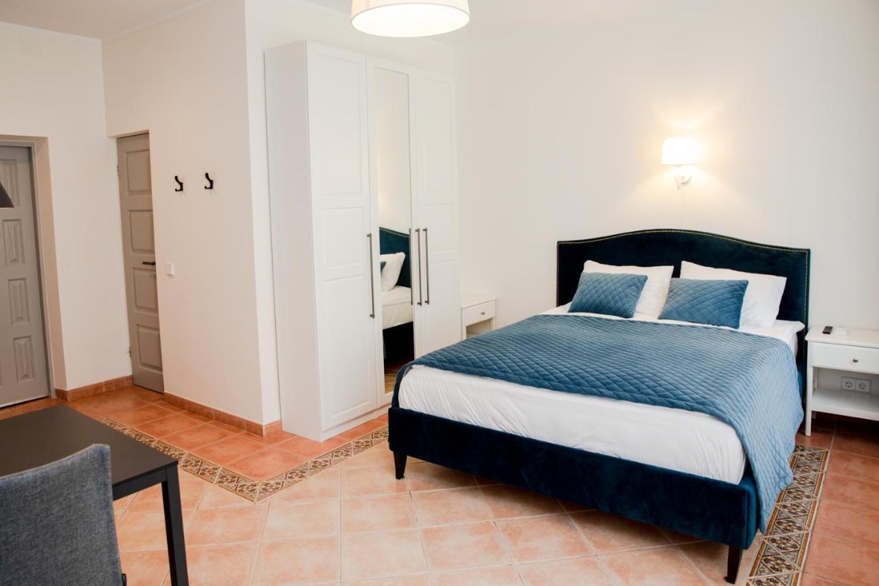 Hotel Dvi Nidos Esterno foto